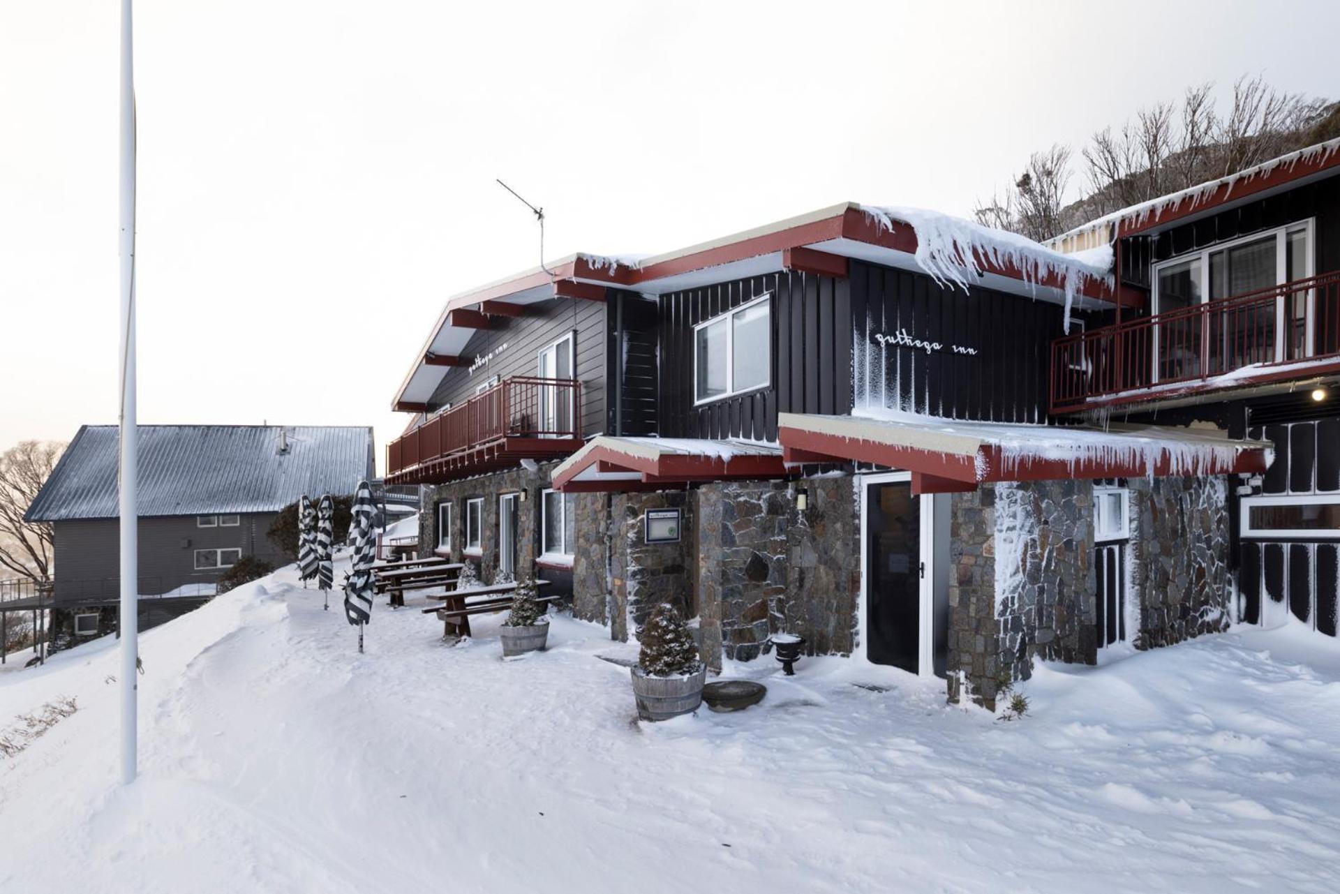 Guthega Inn เพอริชเชอร์วัลเลย์ ภายนอก รูปภาพ